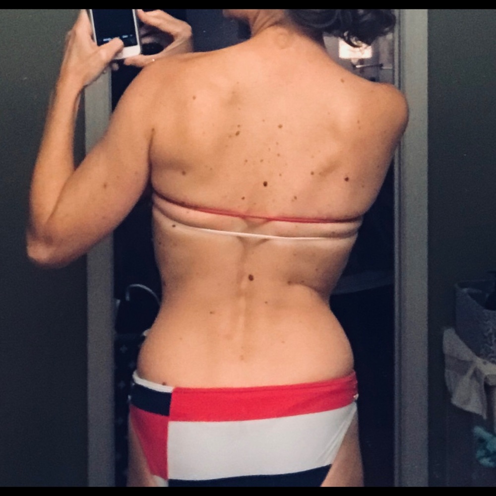 One piece bathing suit - Picture 3 of 3